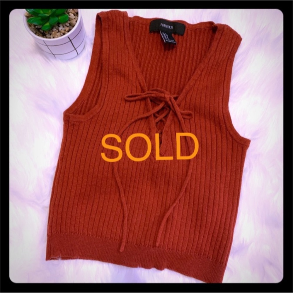 ♥️Knit Lace-Up Crop Top♥️